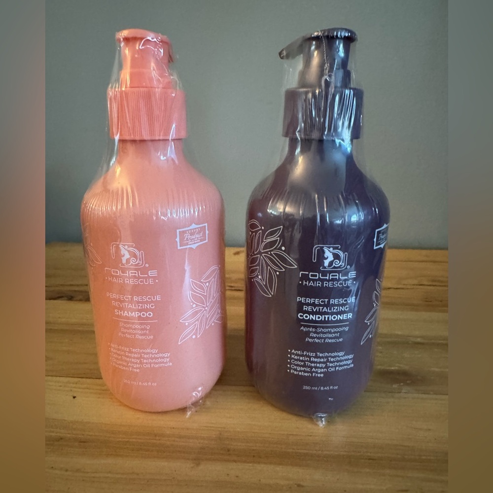 Royale Revitalizing Shampoo and Conditioner Set -